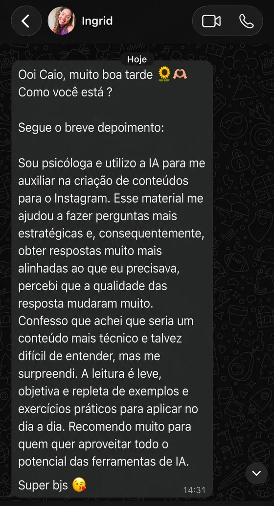 Print de WhatsApp com depoimento 5 estrelas de Ingrid, psicóloga, sobre o combo Como Conversar com a IA