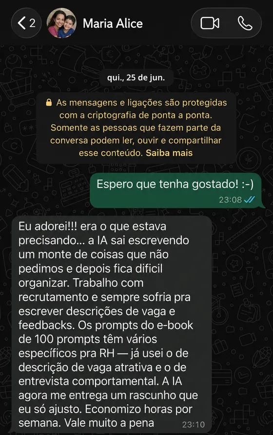 Print de WhatsApp com depoimento 5 estrelas de Maria Alice, da área de Recrutamento (RH), sobre o combo Como Conversar com a IA